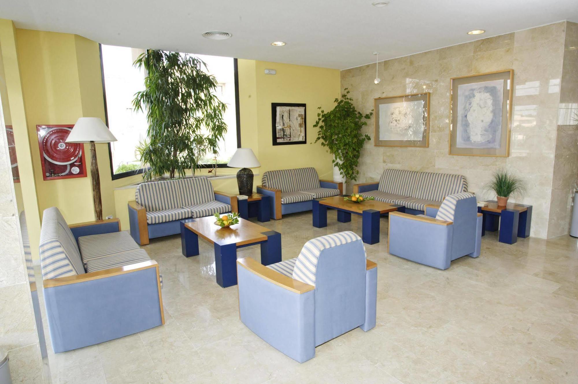 Aparthotel Dunes Platja Can Picafort  Exterior photo